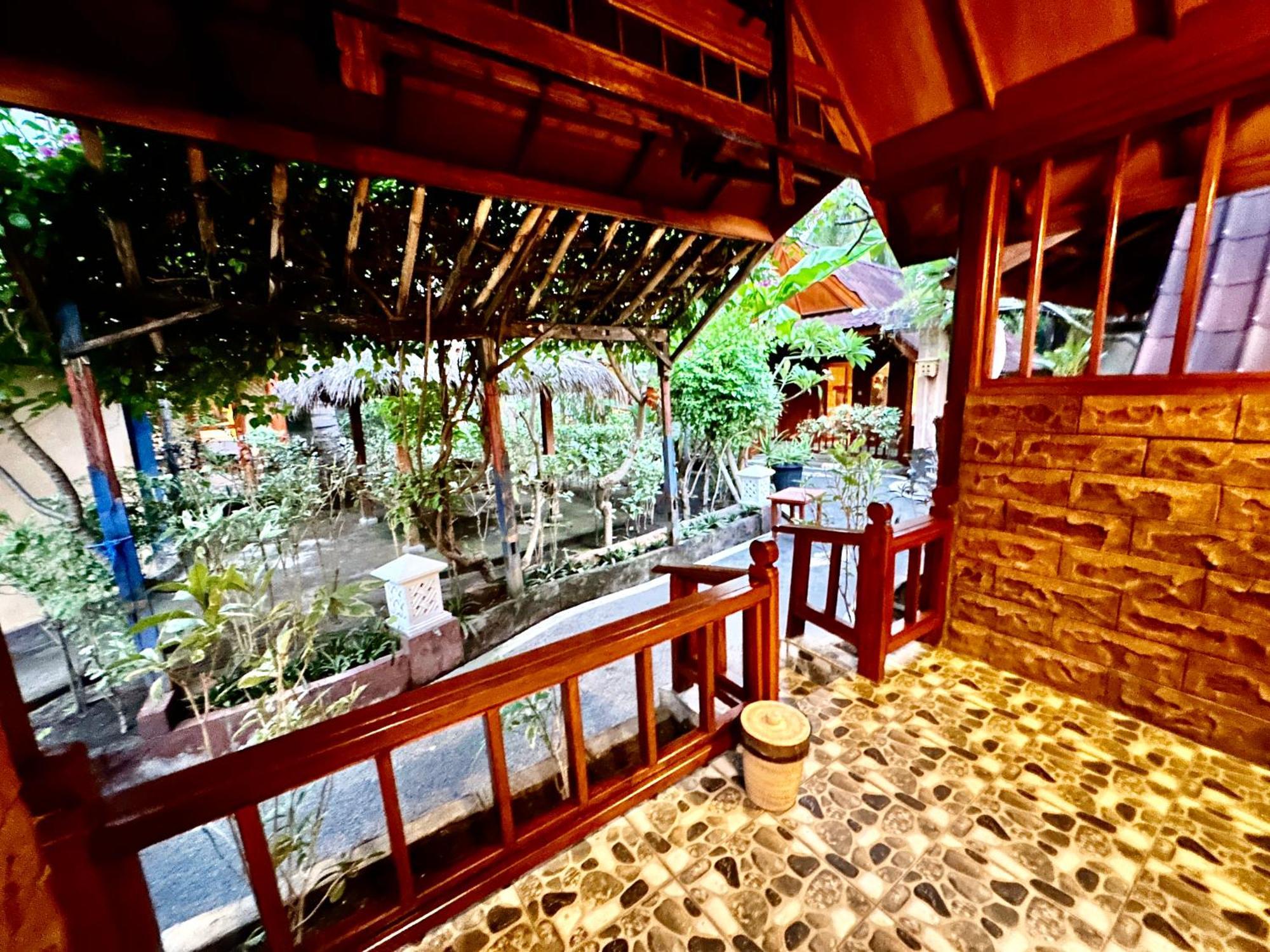 Sunny Rose Bungalows Gili Air - Adults Only Exteriér fotografie